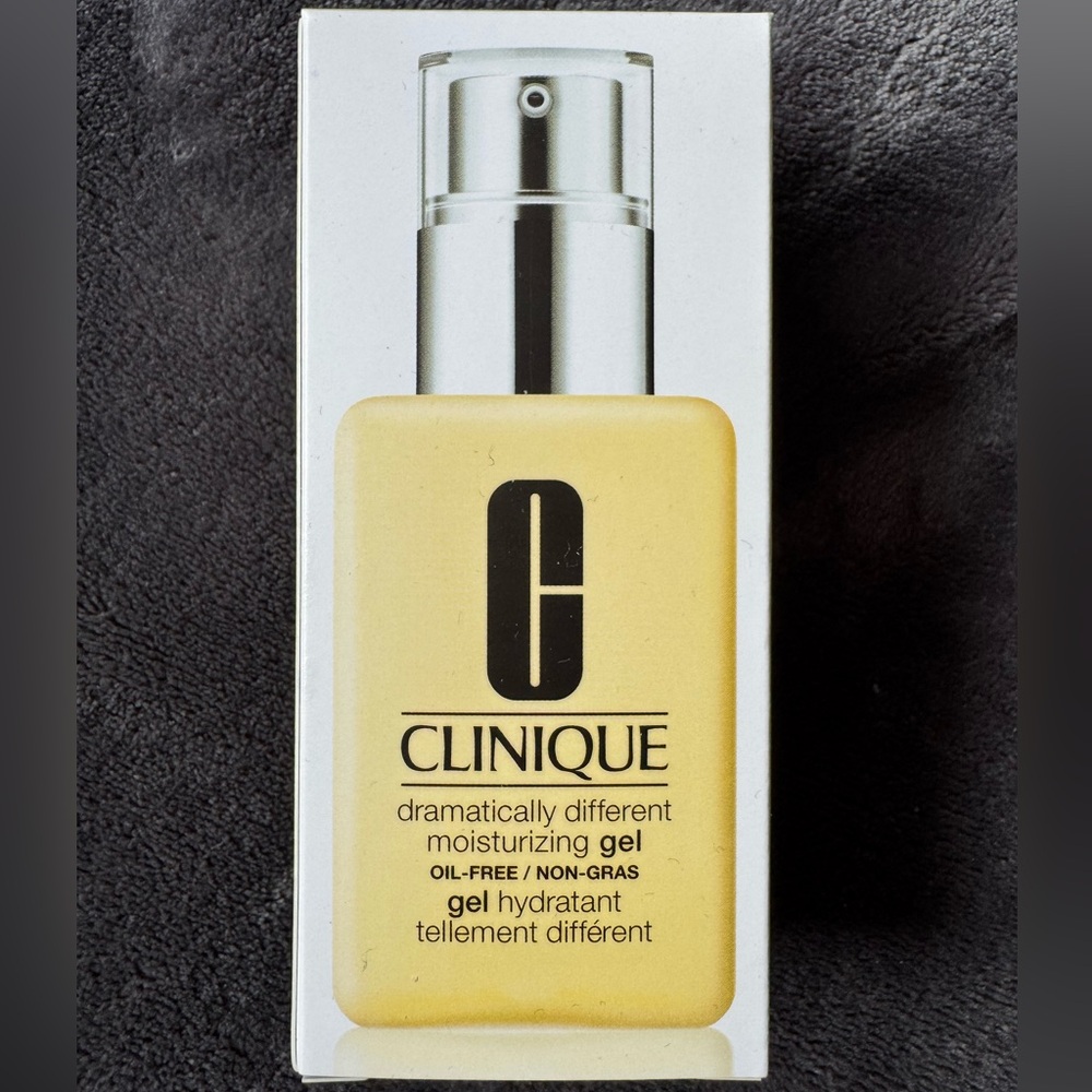 Clinique Dramatically Different Moisturizing Gel 125ml